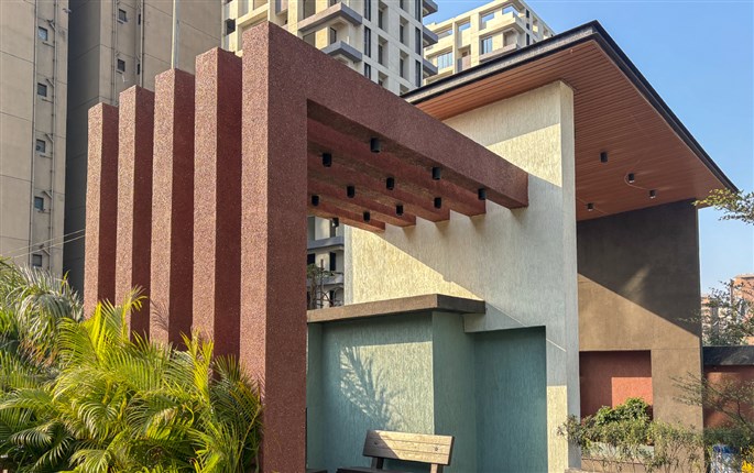 grit plaster finish at a residence entry in surat