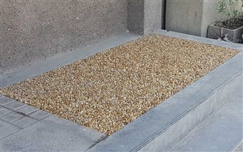 Novasol freefrom resin bound pebble floor 